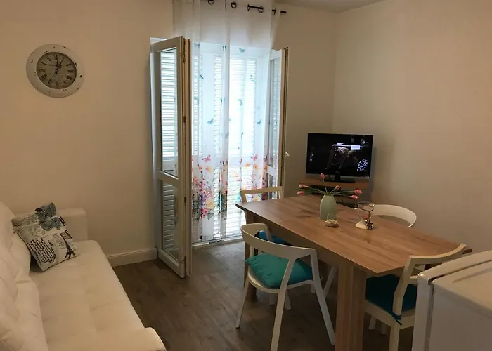 Appartement By The Sea Stupin Celine, Rogoznica - 14416